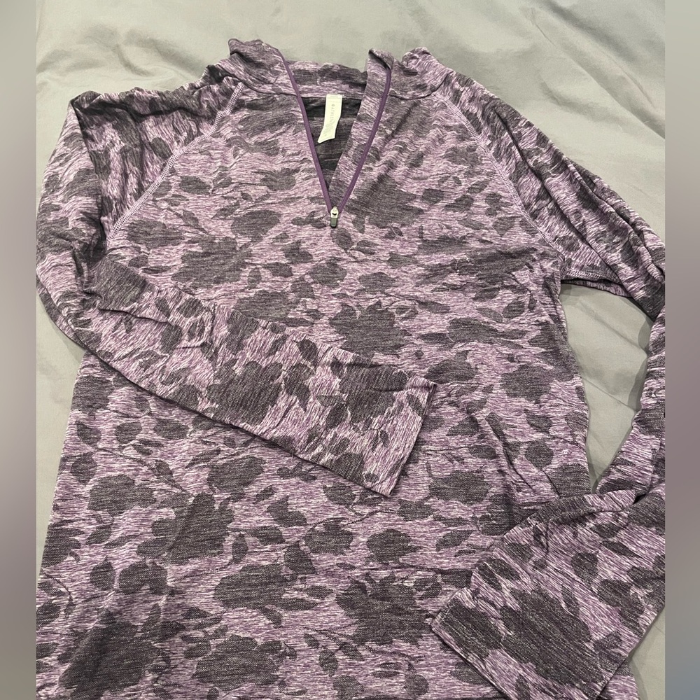 Athleta 1/2 zip momentum running top